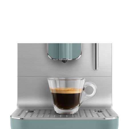 Machine à café Smeg - Cafetiere broyeuse avec buse vapeur BCC12
