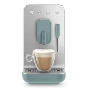 Machine à café Smeg - Cafetiere broyeuse avec buse vapeur BCC12