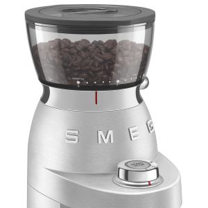 Moulin à café Smeg CGF02SSEU aluminium brossé – Design Années 50