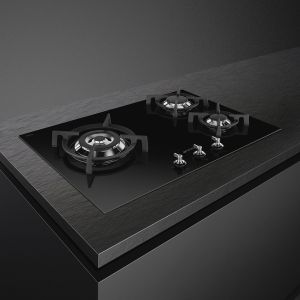 SMEG Classica PV373LCN table de cuisson gaz 70/75 cm 3 foyers verre noir grilles fonte