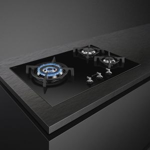 SMEG Classica PV373LCN table de cuisson gaz 70/75 cm 3 foyers verre noir grilles fonte