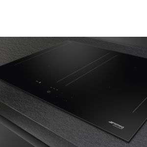 SMEG Classica SIM3644D Induction 60cm, zones Multizone, 4 boosters, EvoSlider, sécurité