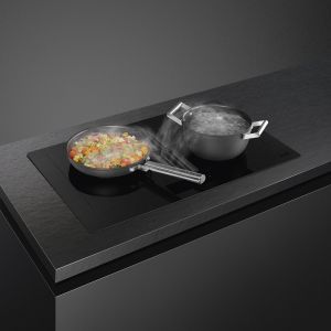 SMEG Classica Hotte induction 83cm Multizone, 4 foyers, filtre charbon, noir HOBD382MB2