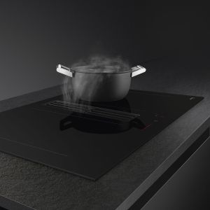 SMEG Universel hotte intégrée induction 83cm, multizone, 650 m³/h, sécurité, HOBD482D2