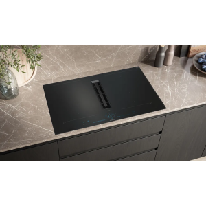 Table induction SIEMENS iQ700 avec hotte intégrée 80 cm Noir EX87BNX68E