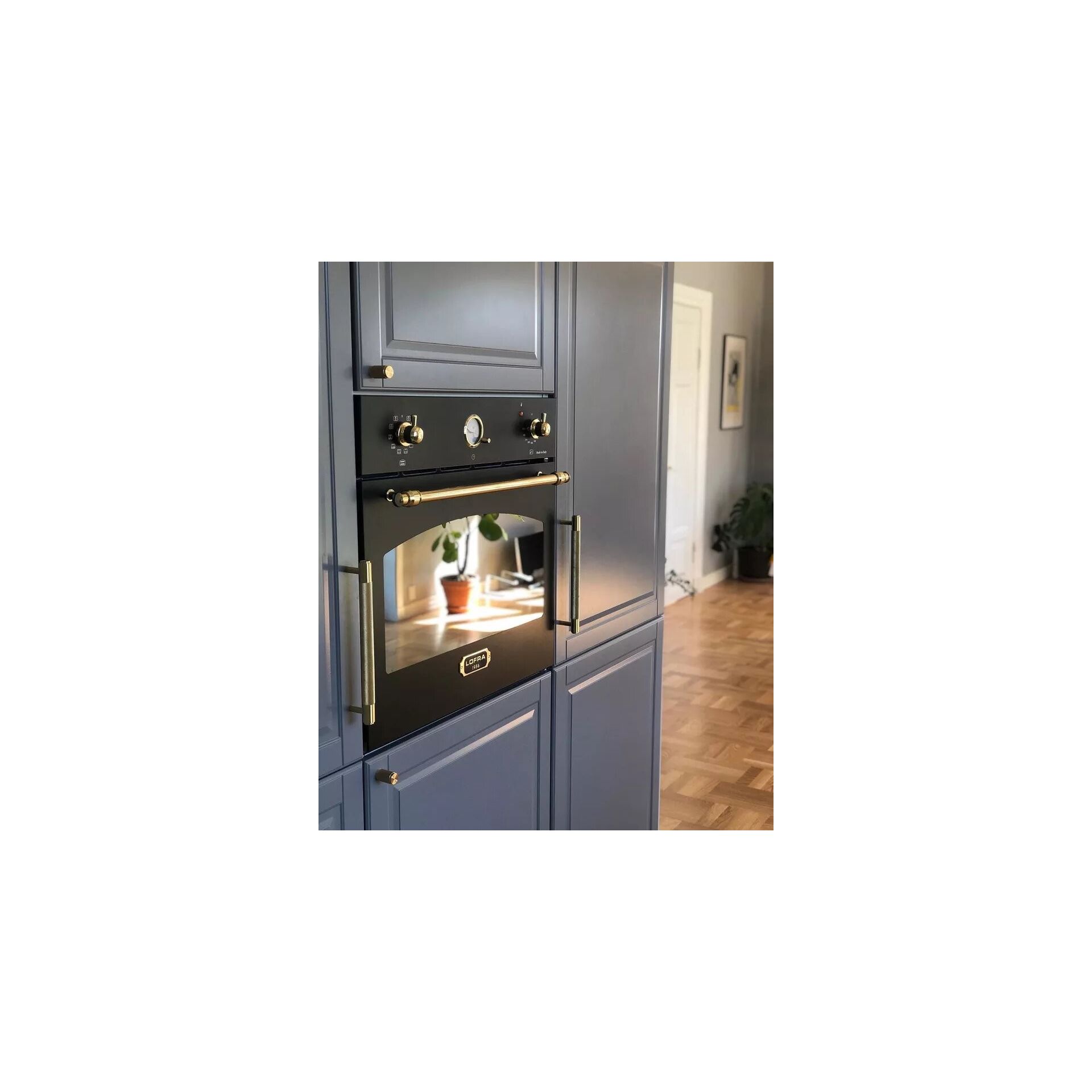 FOUR ELECTRIQUE ENCASTRABLE PREMIUM 69L 60CM AVEC AFFICHEUR NOIR - AF6101.FB01