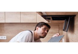 Comment installer une hotte aspirante facilement ?