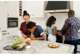 Cuisinière familiale : comment choisir le modèle idéal pour votre cuisine ?